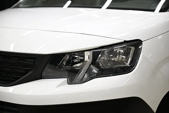 Peugeot Partner 2021 photo 2