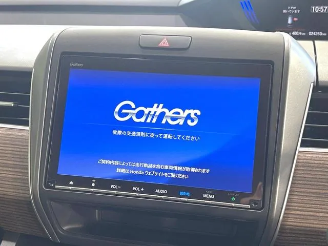 Honda Freede Hybrid 2022 photo 2