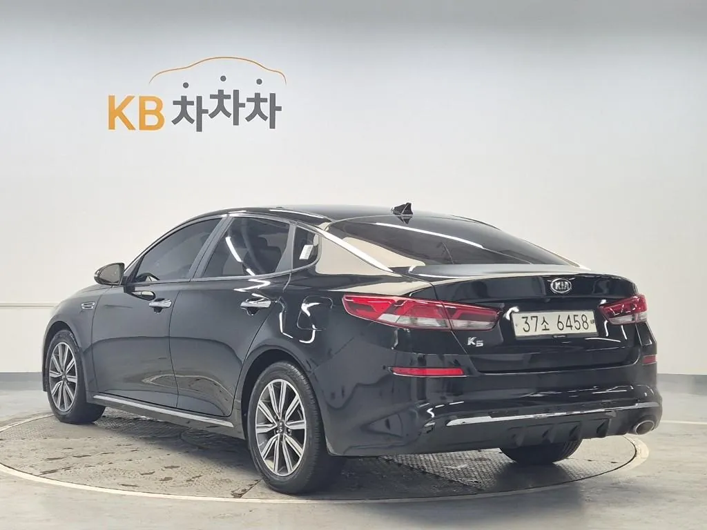 Kia K5 2019 photo 2