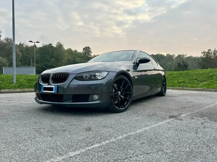 BMW 330I 2006 photo 3