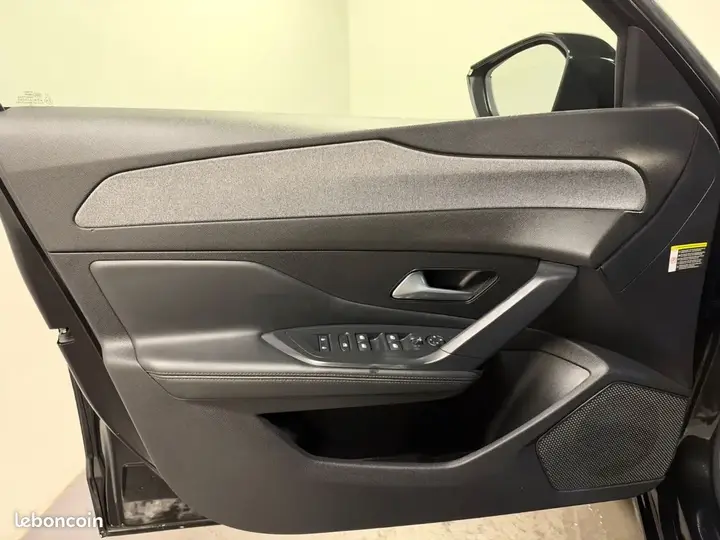 Peugeot 308 2026 photo 5