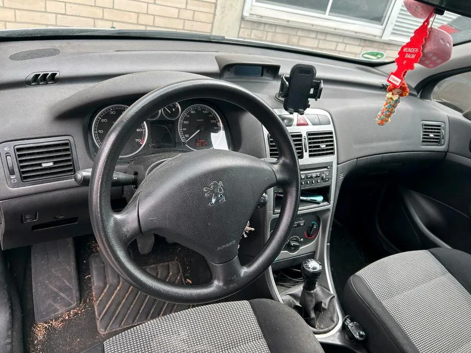 Peugeot 307