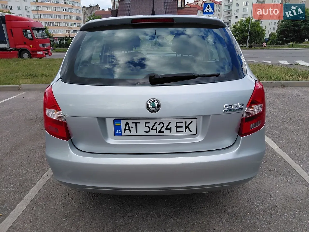 Skoda Fabia 2010 photo 5