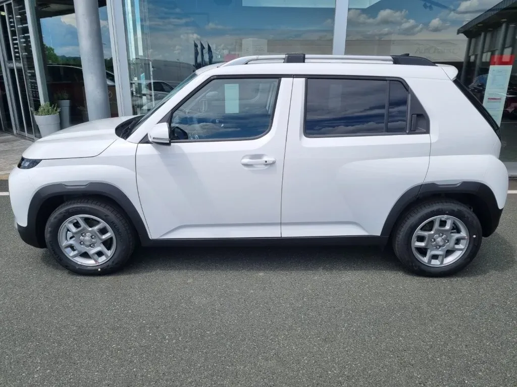 Hyundai Inster 2026 photo 2