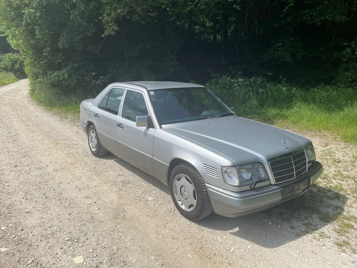 Mercedes-Benz Eklasse