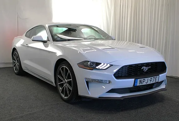 Ford Mustang 2018 photo 2