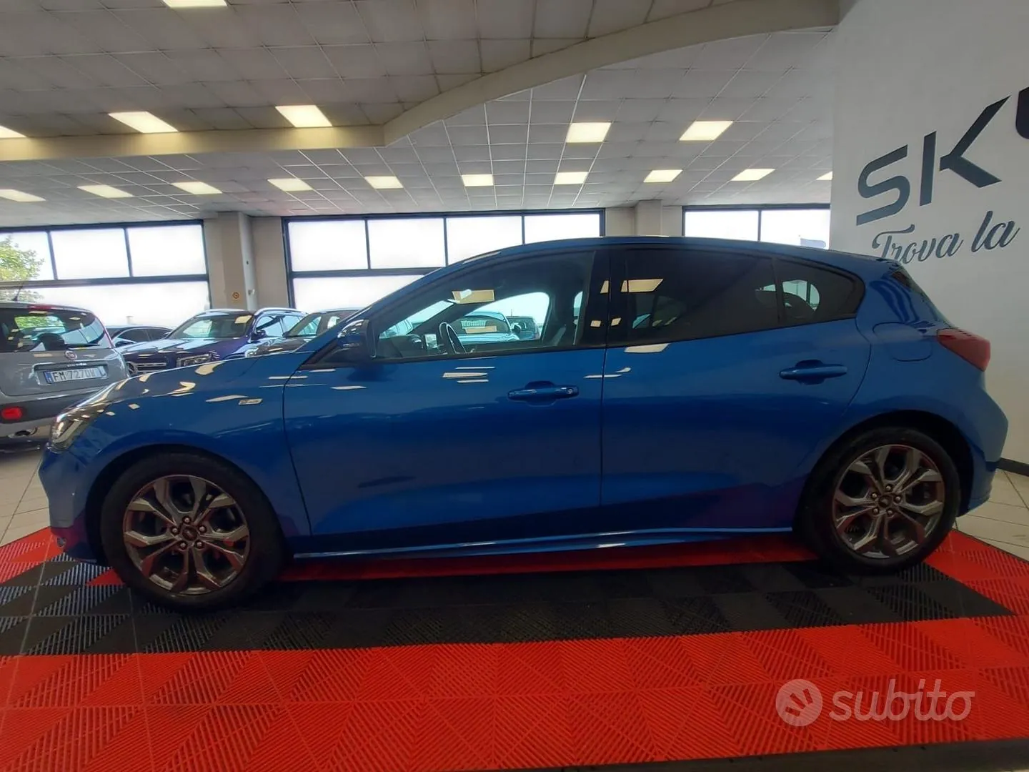 Ford Focus 2024 photo 3