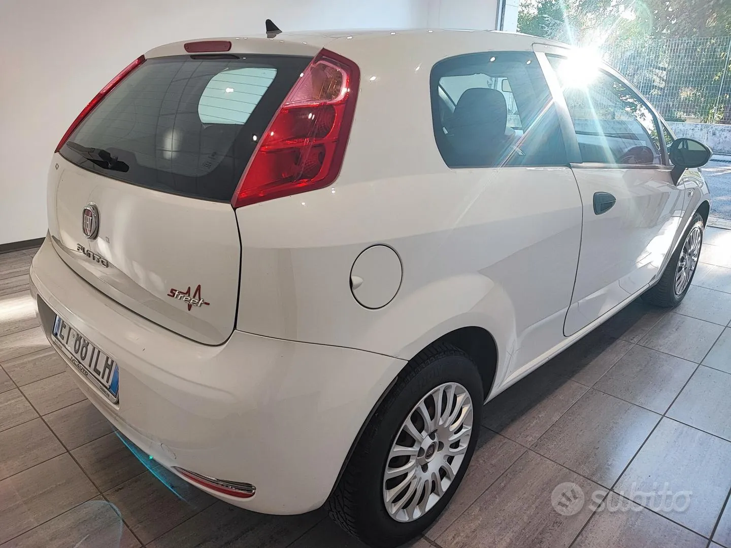 Fiat Punto 2015 photo 5