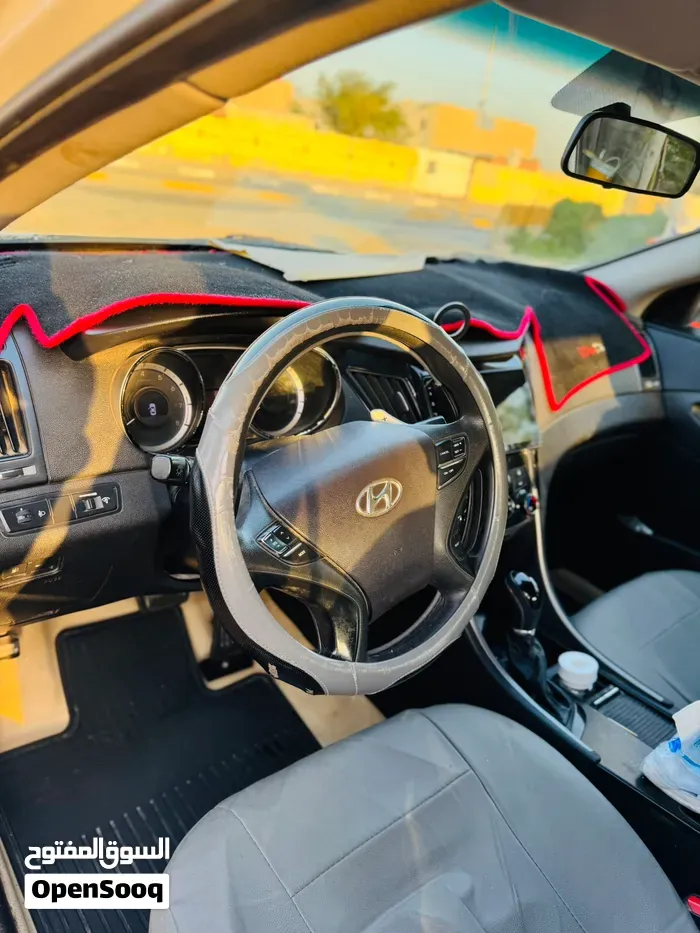 Hyundai Sonata 2015 photo 2