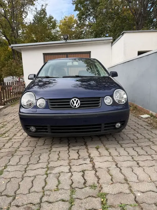 Volkswagen Polo 2003 photo 2