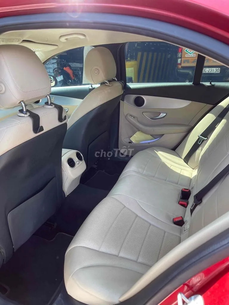 Mercedes-Benz C-Class 2019 photo 5