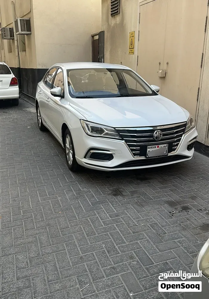 MG Mg 5