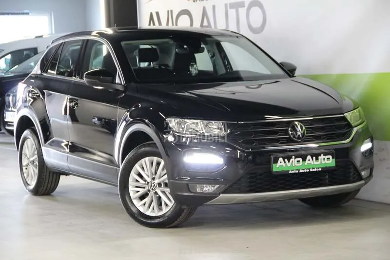 Volkswagen T-Roc 2021 photo 3