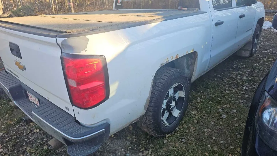 Chevrolet Silverado 1500 2014 photo 3