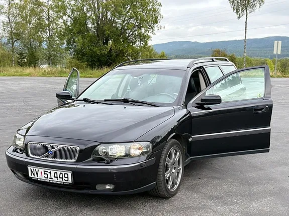 Volvo V70 2004 photo 5