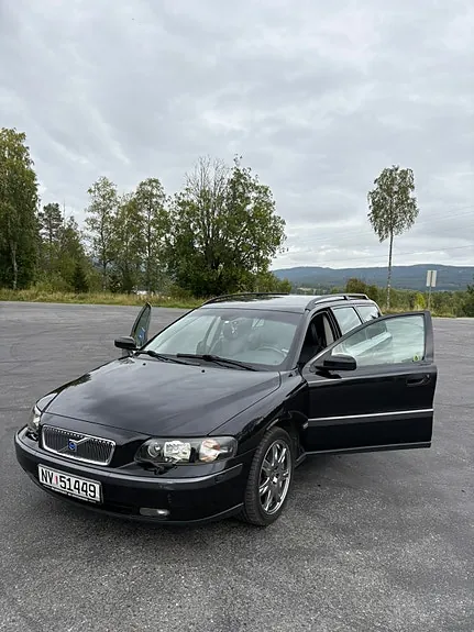 Volvo V70 2004 photo 3