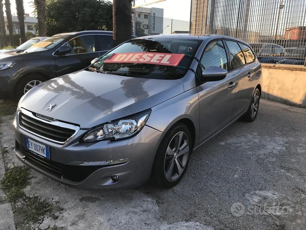 Peugeot 308 2015 photo 2
