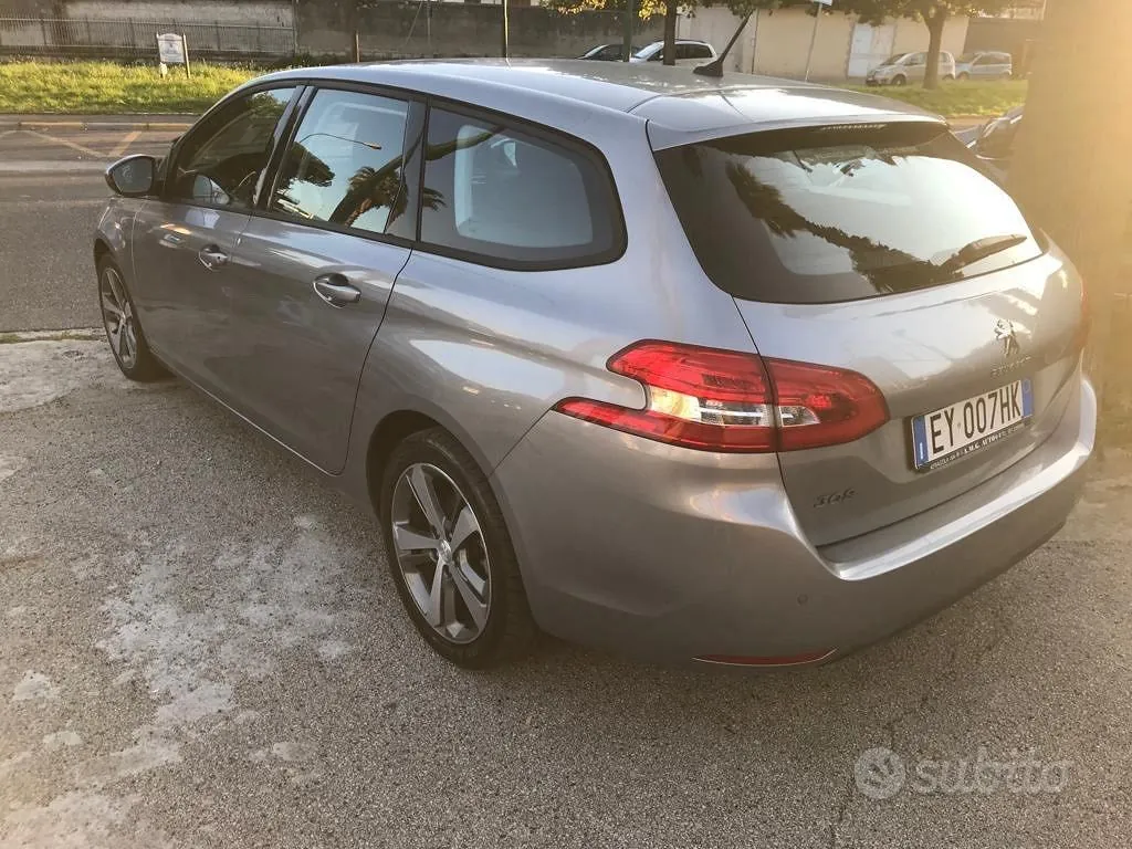 Peugeot 308 2015 photo 5