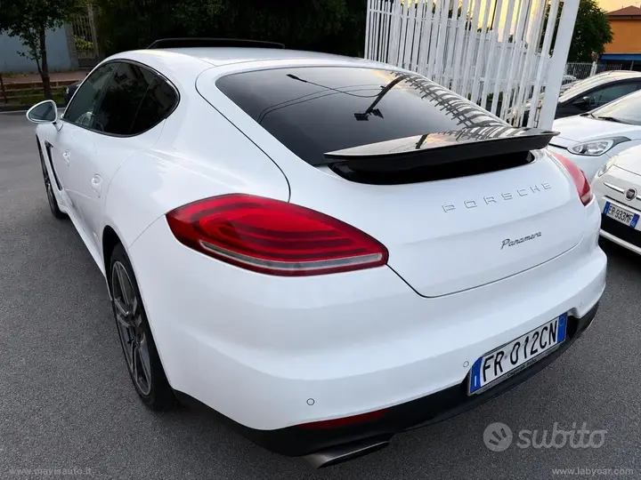 Porsche Panamera 2014 photo 4