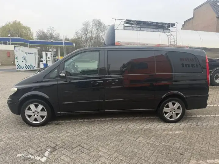 Mercedes-Benz Viano