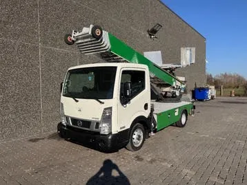 Nissan Cabstar Nt 400