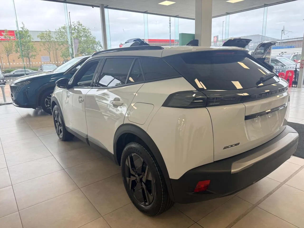 Peugeot 2008 2026 photo 4
