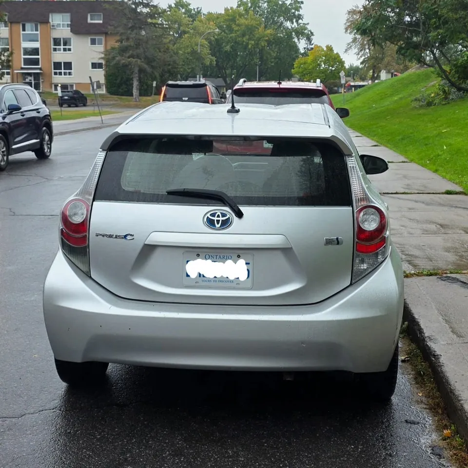 Toyota Prius C 2012 photo 4