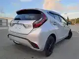Toyota Aqua 2024 photo 5