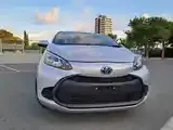 Toyota Aqua 2024 photo 4