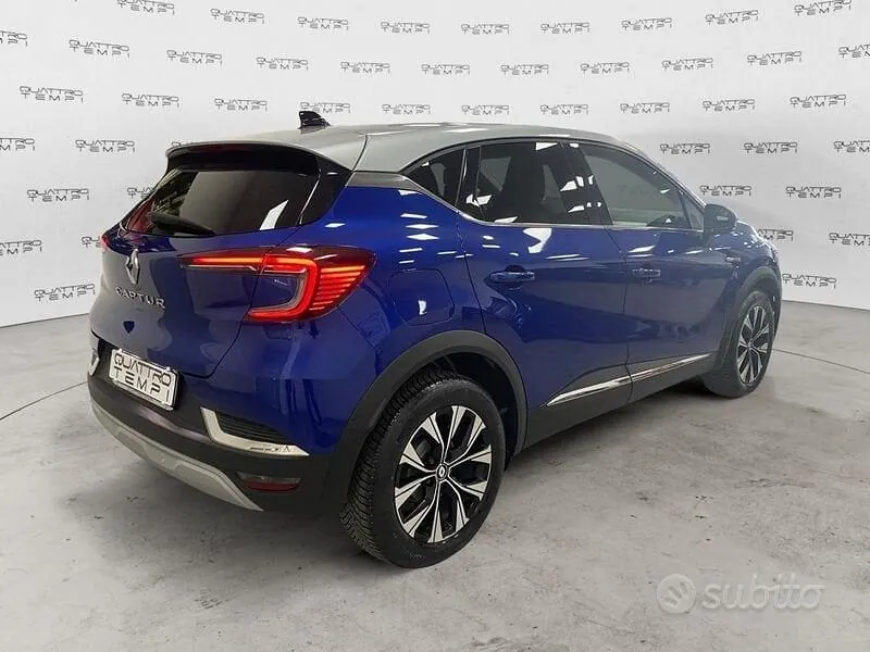 Renault Captur 2024 photo 4