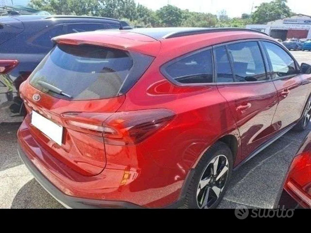 Ford Focus 2025 photo 3
