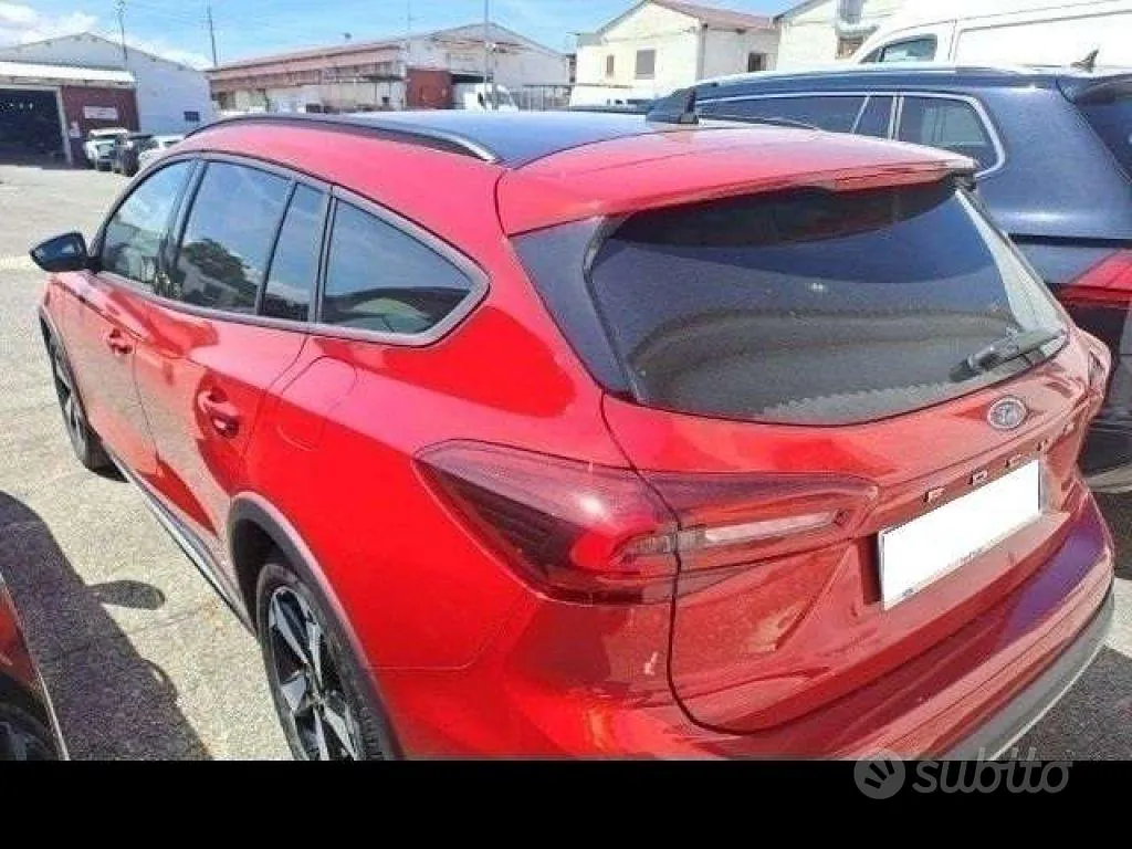 Ford Focus 2025 photo 4