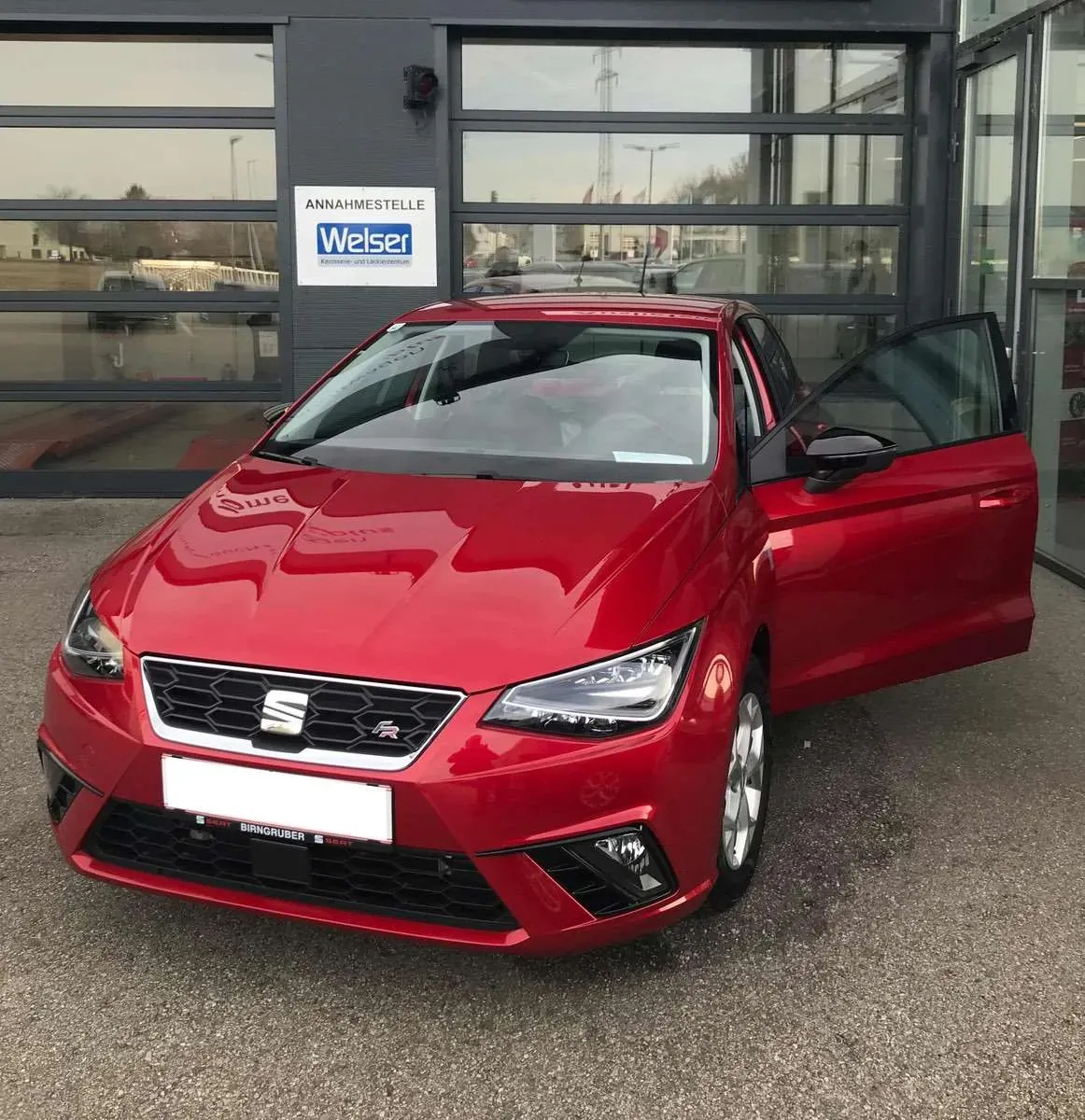 Seat Ibiza 2018 photo 2