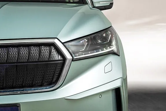 Skoda Enyaq 2023 photo 5