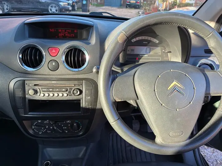 Citroen C2 2009 photo 5