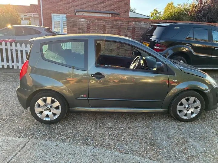 Citroen C2 2009 photo 4