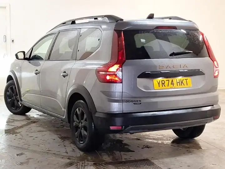 Dacia Jogger 2024 photo 2