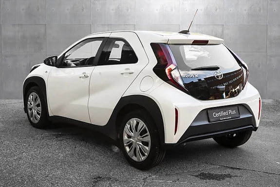 Toyota Aygo X 2023 photo 2