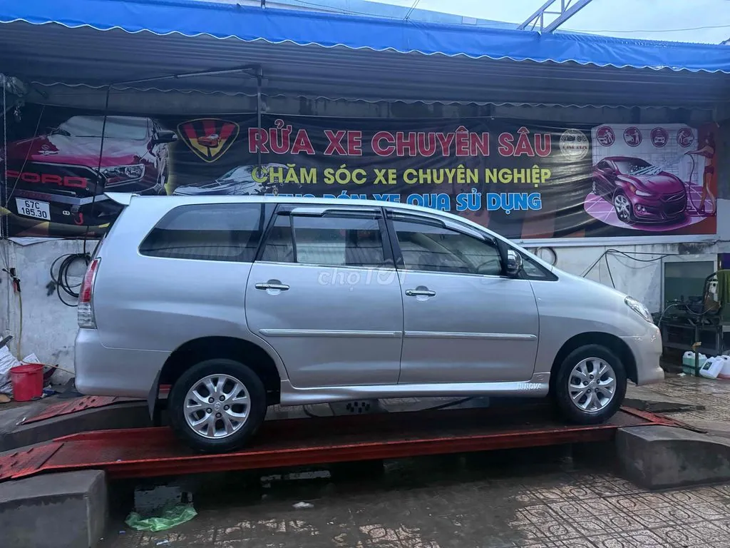Toyota Innova 2006 photo 3