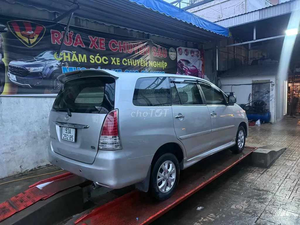 Toyota Innova 2006 photo 5