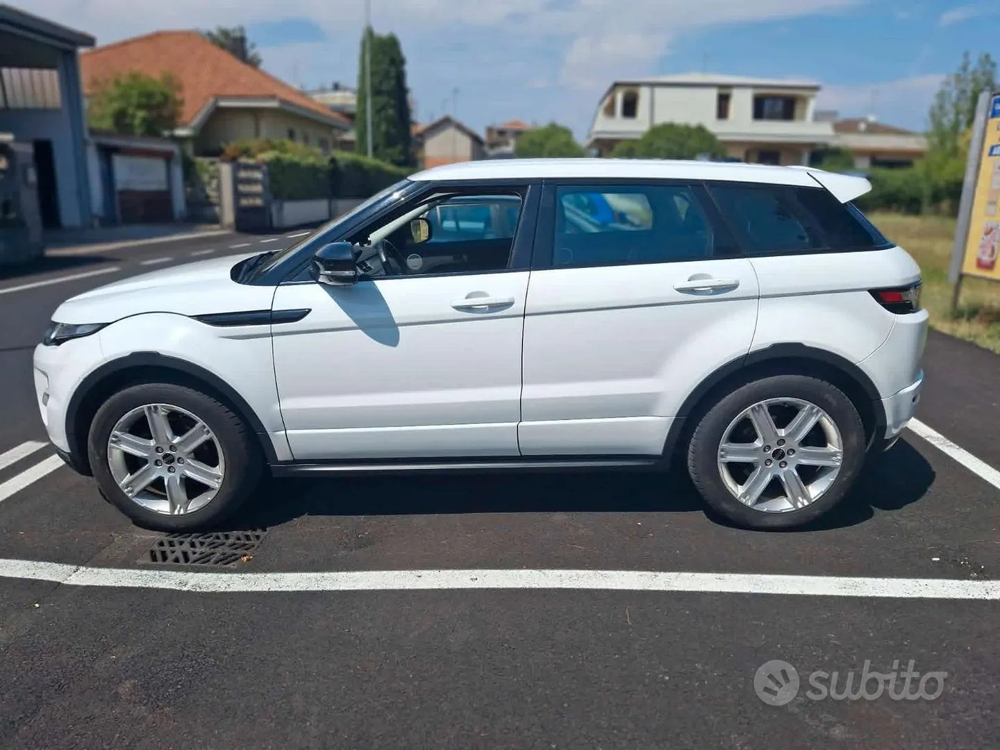 Land Rover Range Rover Evoque 2012 photo 5