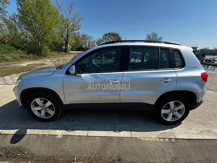 Volkswagen Tiguan 2011 photo 3