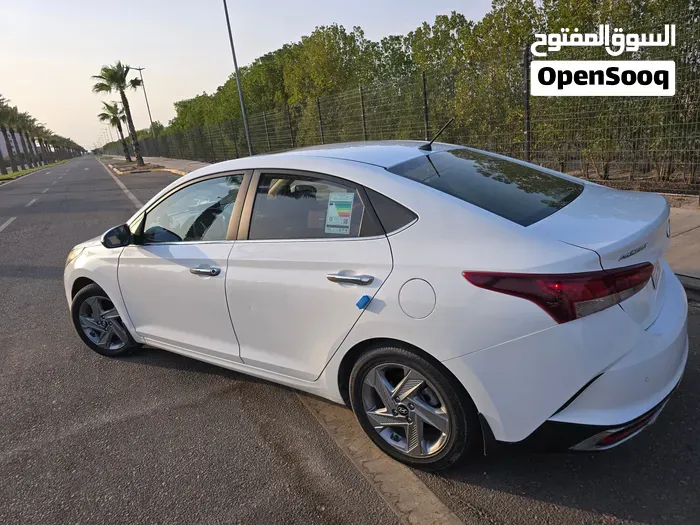 Hyundai Accent 2023 photo 3