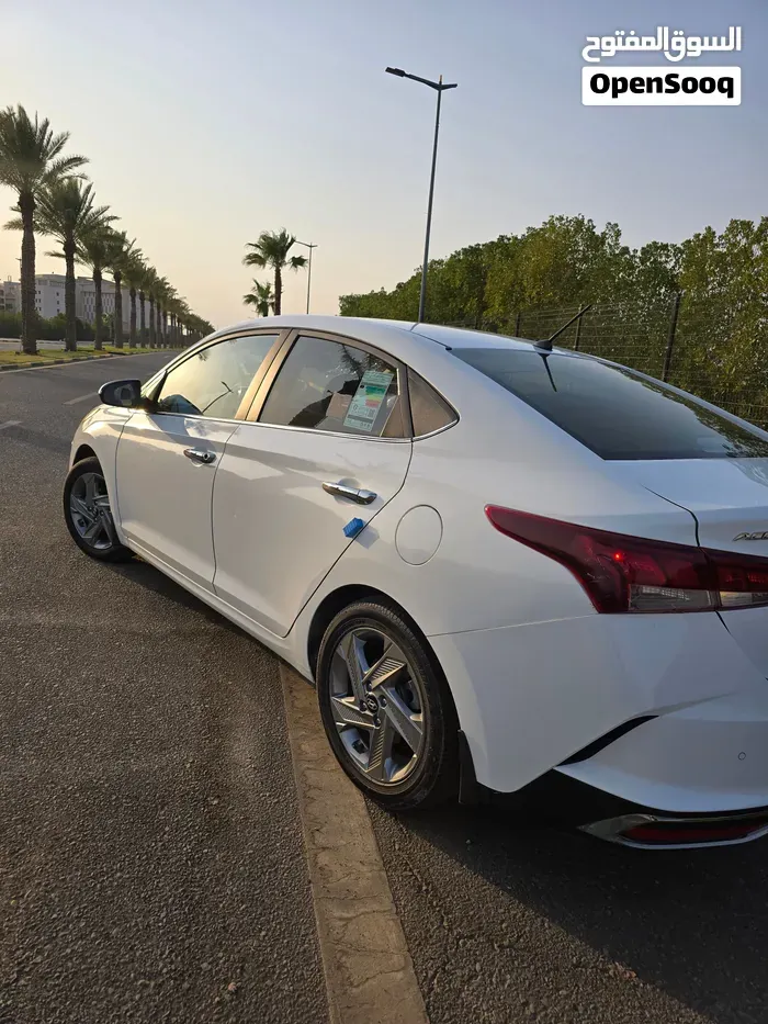 Hyundai Accent 2023 photo 4