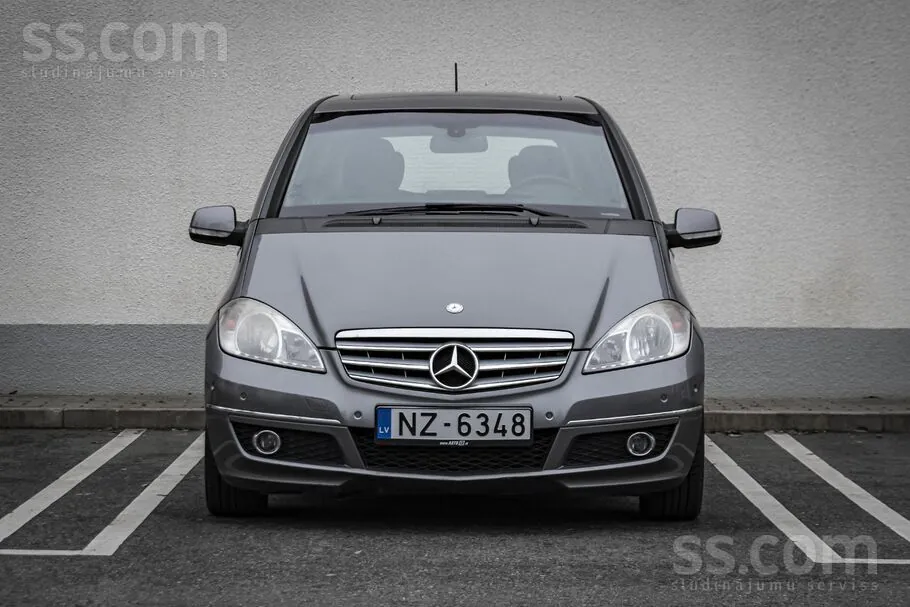 Mercedes-Benz A200 2008 photo 2
