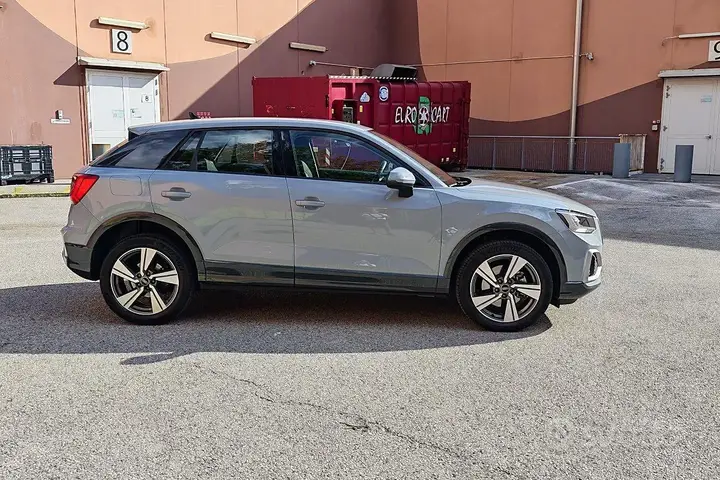 Audi Q2 2024 photo 4