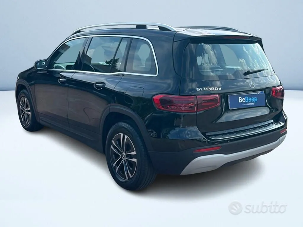 Mercedes-Benz Glb 2025 photo 4