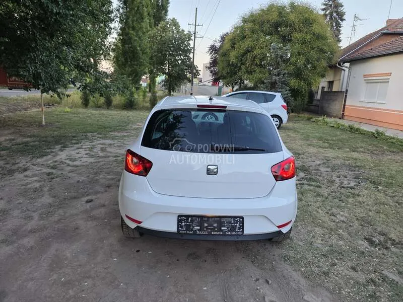 Seat Ibiza 2012 photo 4