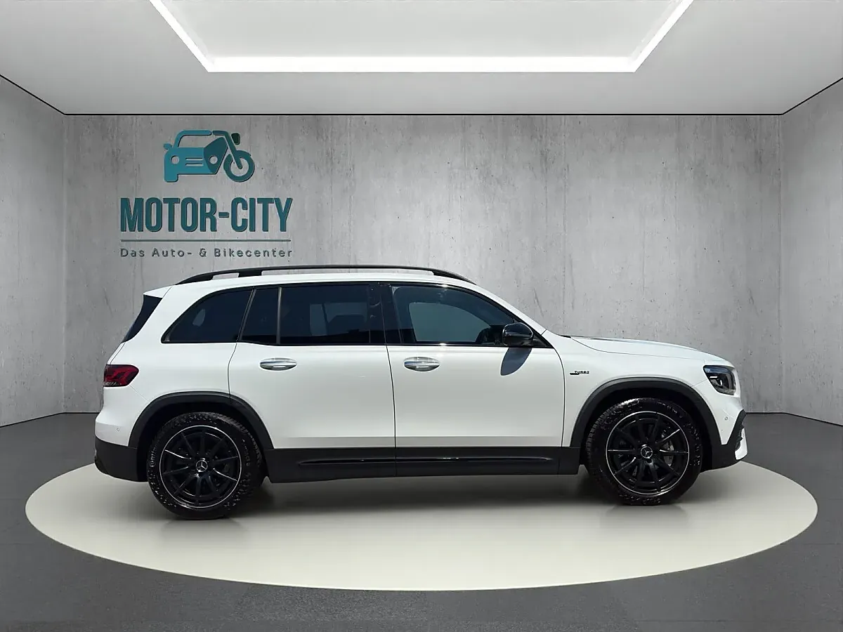 Mercedes-Benz Glb 2022 photo 3