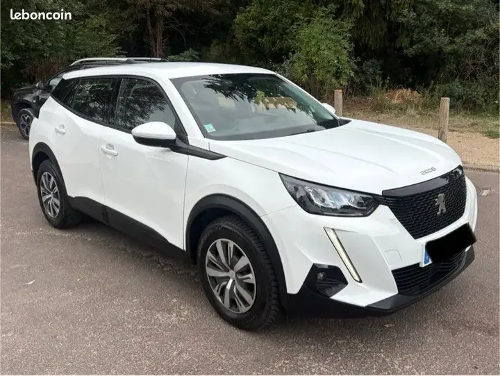 Peugeot 2008 2022 photo 2